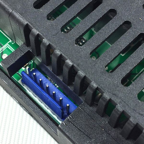 Блок керування Wellye RX12 12V 2.4GHz socket A для дитячого повнопривідного електромобіля Bambi 1930 фото